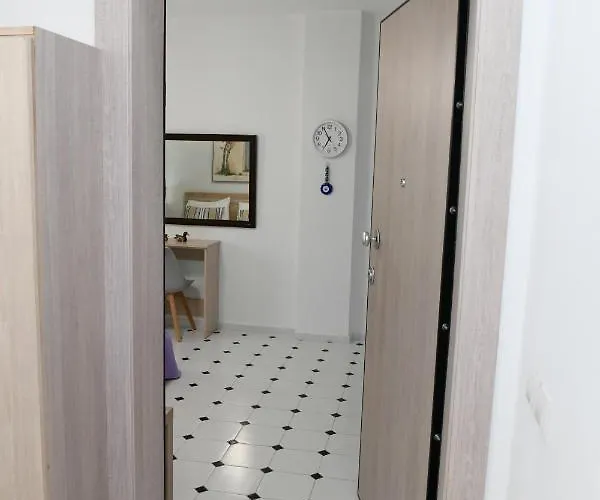 Evelyn's Cozy Apartament *
