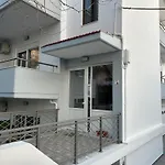 Evelyn's Cozy Lägenhet Rhodes City