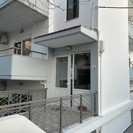Evelyn's Cozy Apartment Rhodes City