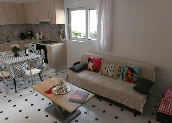 Evelyn's Cozy Appartement Rhodes City